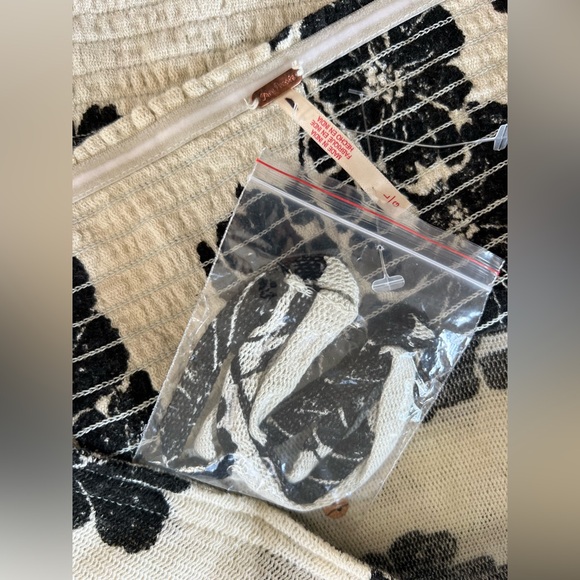 Free People // Poppy Tube Top New Floral Print Size Large - Picture 7 of 8